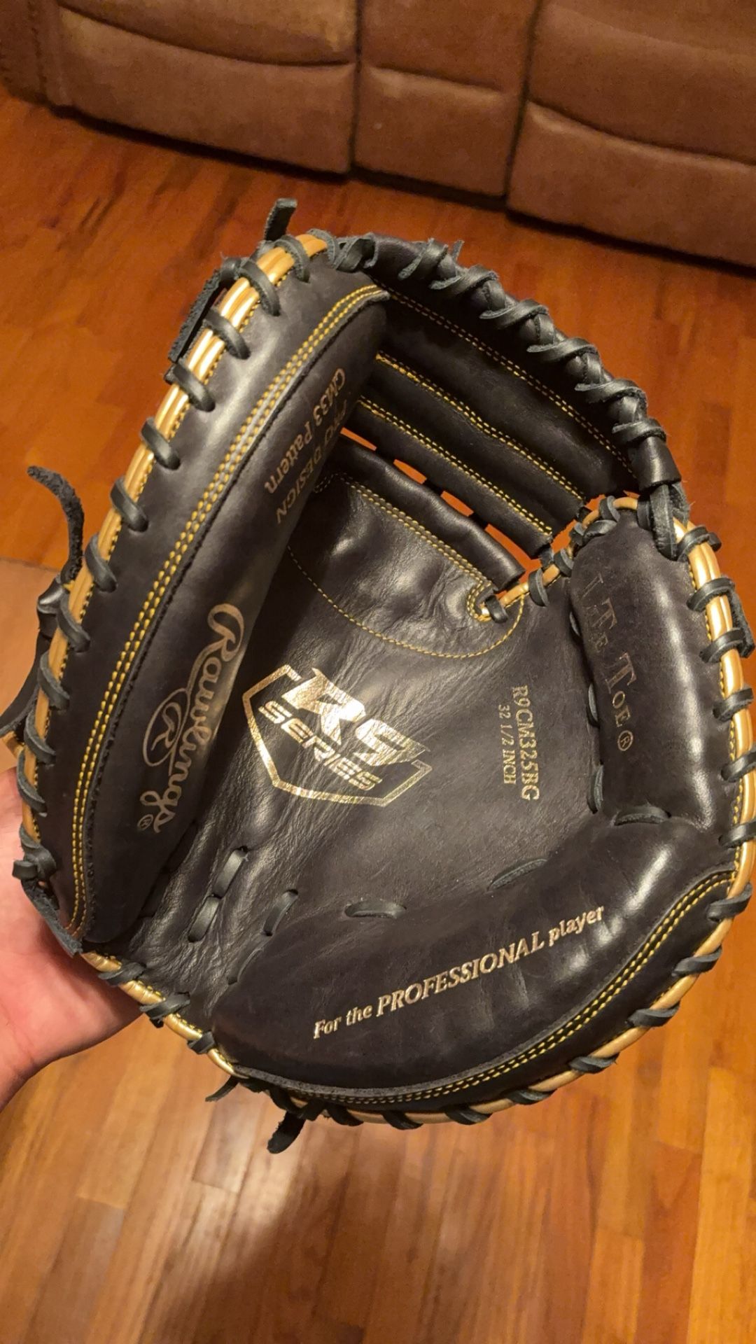 Rawling R9 Catchers Mitt