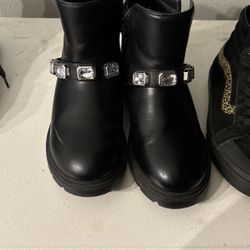 Girls Boots