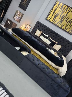 ✨️ King, Cal King, Queen Bed Frame ✨️ Furniture Sectionals, Bedrooms, Dining Avail