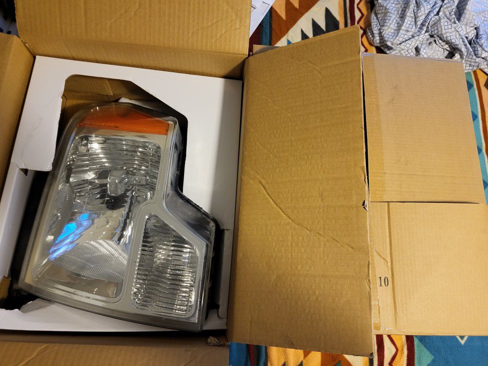 09-14 Ford F150 Grill And Headlights Parrilla Y Luces
