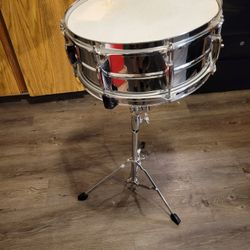 Pearl Pro Tone Snare Drum With Case