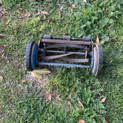 Push Lawn Mower