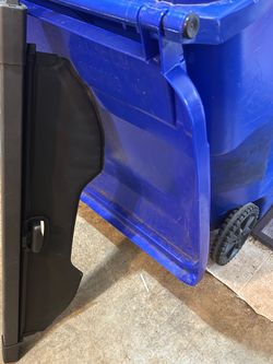 OEM 2013-2019 Ford Escape Retractable Trunk cover