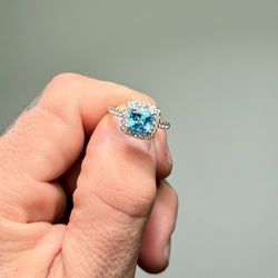 Wow 😮 !! Blue And White Topaz Ring Set In Solid 925 Sterling Silver !