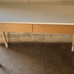 Staging furniture for sale