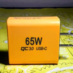 4 Port Super Fast 65W Charger Block