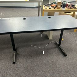 Computer table desk