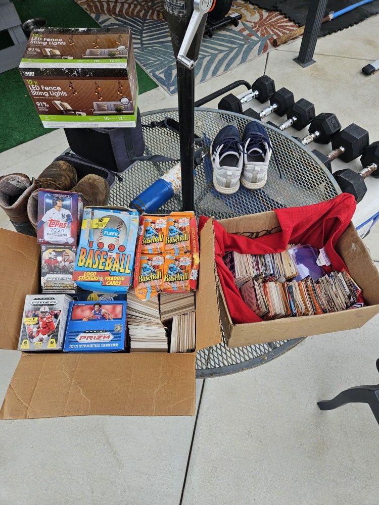 50$ Baseball, Basketball Football Cards