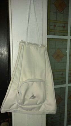 WHITE BACKPACK BY ADIDAS