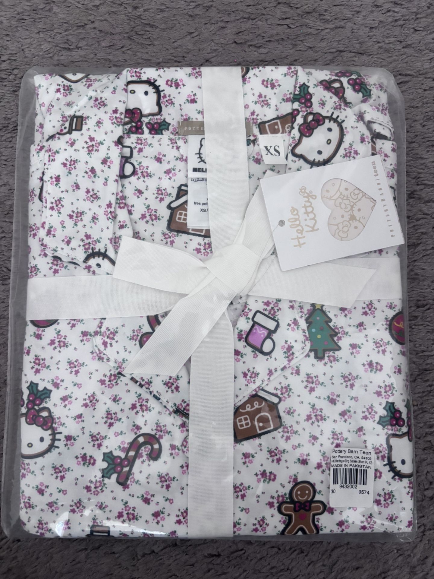 Pottery Barn Hello Kitty Pajamas XS