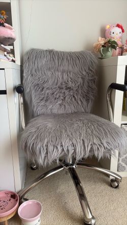 Grey Fluffy Desk Chair