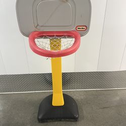 Little Tikes Basketball Hoop