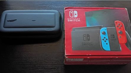 Nintendo Switch Mint Like New Plus Orzly Case NO TRADES