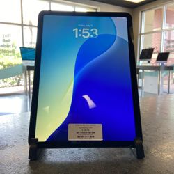 iPad Air 5th Gen 256GB – Space Gray | WiFi Only 📱🛫