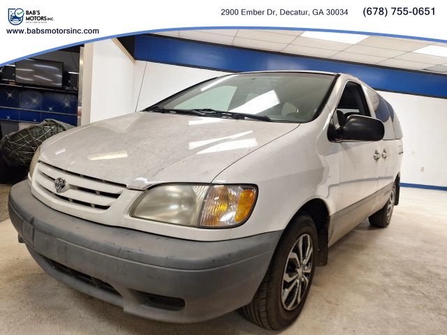 2001 Toyota Sienna