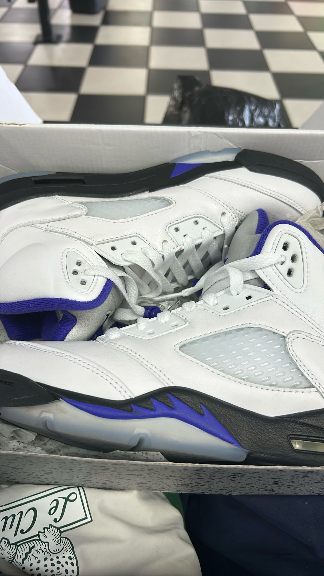 Jordan Retros 5
