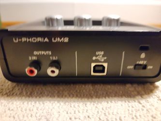 U-phoria UM2 audio interface- blue yeti microphone