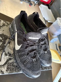 vapormax flyknit size 10.5