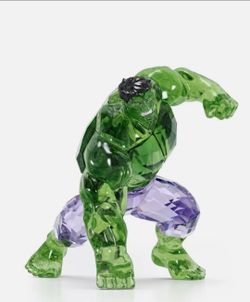 SWAROVSKI HULK CRYSTAL  FIGURINE  HMU W/ OFFERS IM WILLING TO NEGOTIATE