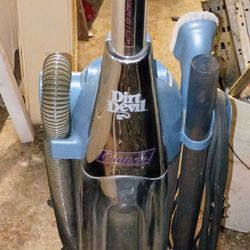 Dirt Devil Cruiser Vacuum Cleaner