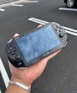 Ps vita modded looking for trades