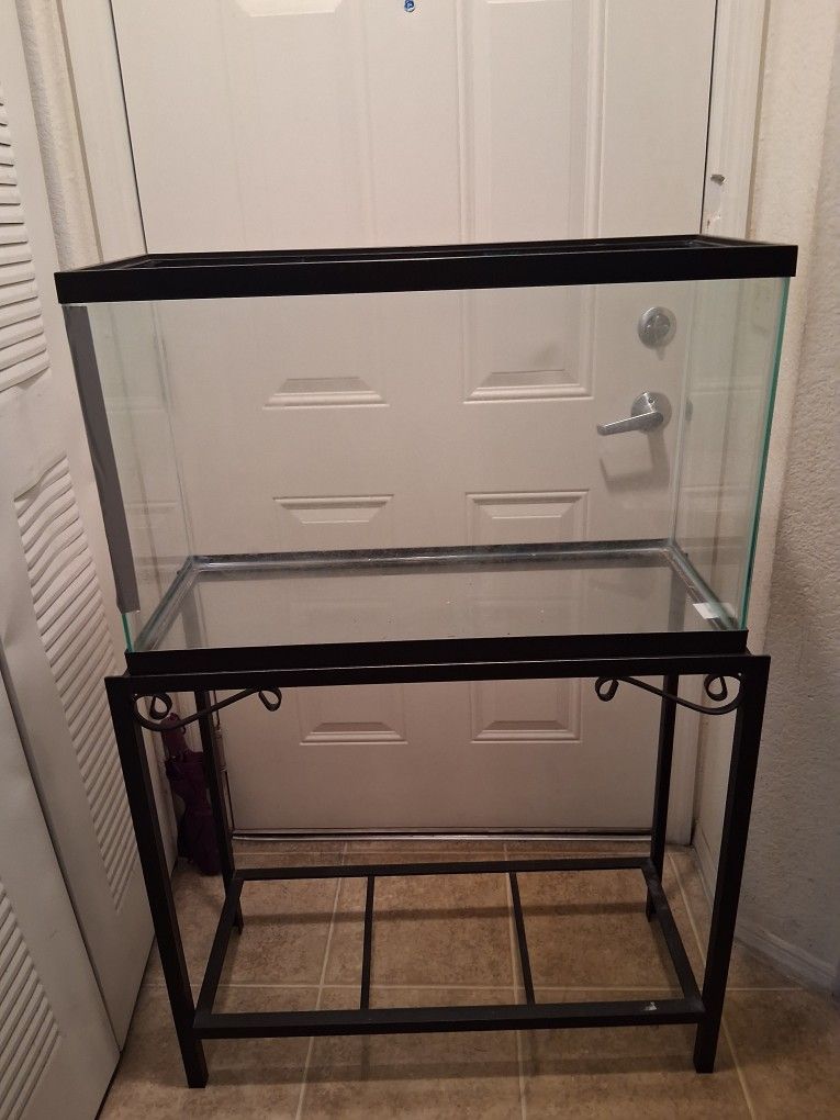 Aquarium With Stand