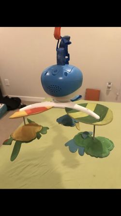 Baby crib cit nursery music box