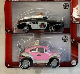 Disney - Set of 2 Disney Cars metal die cast cars NIP. Smoke free home
