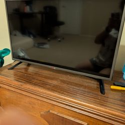 31.5 inch non-smart TV