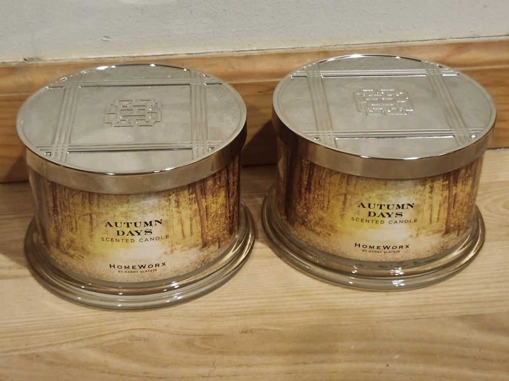 BRAND NEW HOMEWORX SLATKIN & CO PALO AUTUMN DAYS 18 OZ CANDLE 
