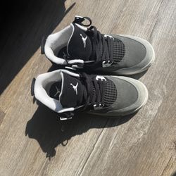 Jordan Retro4 Fear 
