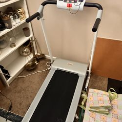 Treadmill 