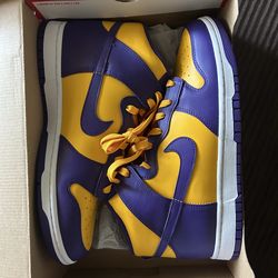 Nike dunk high lakers