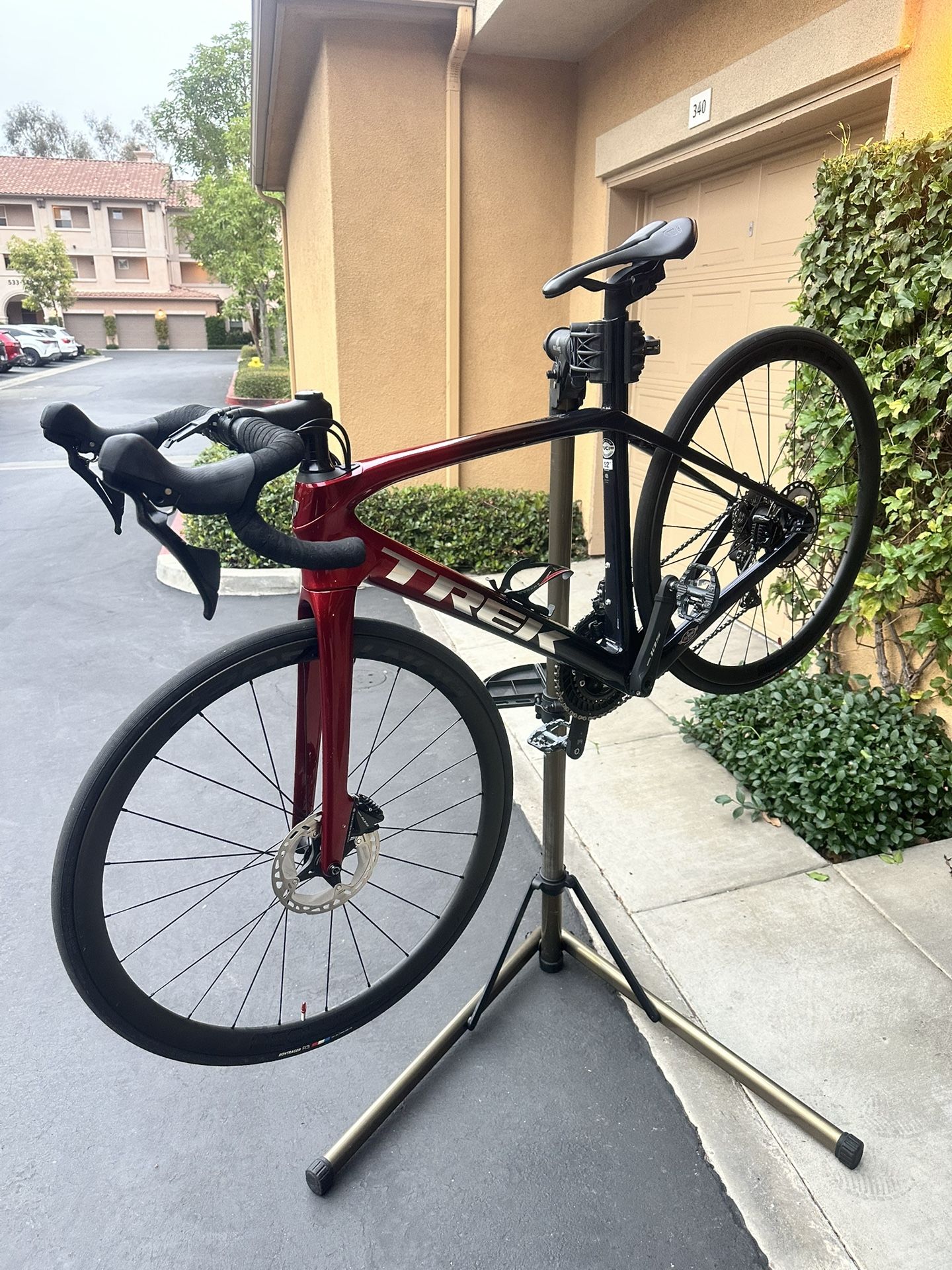 Trek Domane SL5 52CM