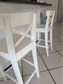 Bar  stools  white