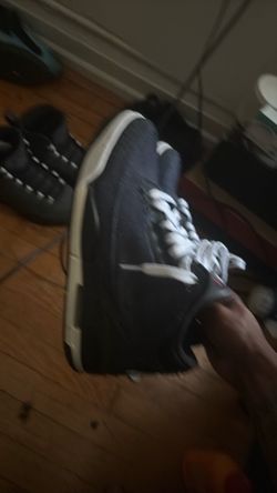 Levi 3s