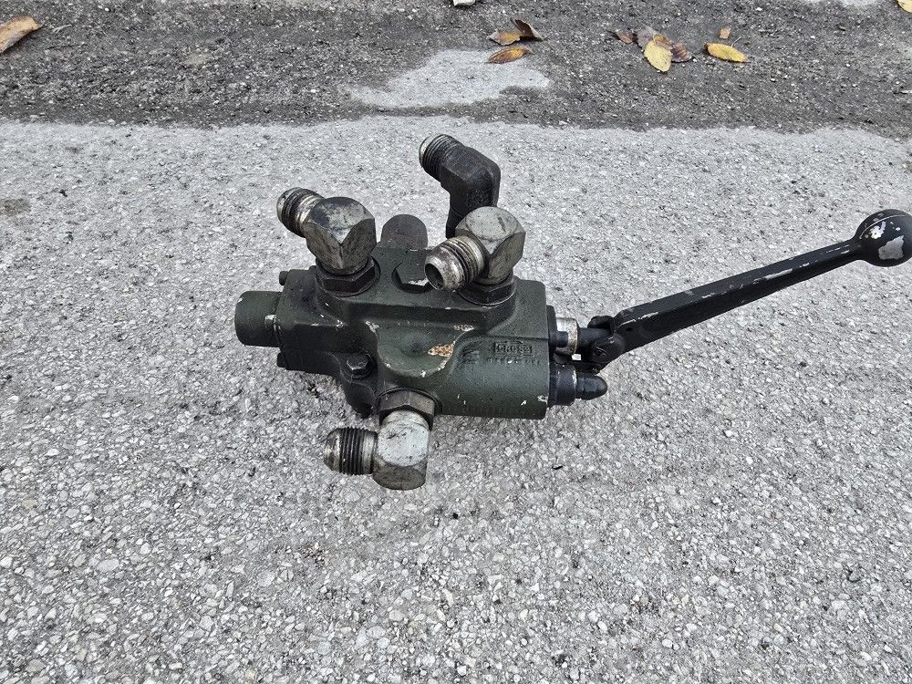 Hydraulic Directional Control Valve