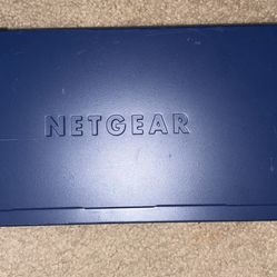 NETGEAR ProSafe 24 Port Gigabit Switch JGS524 v2
