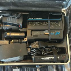 1988 Panasonic Camcorder  Perfect For A Collector 