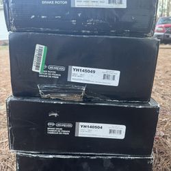 New F250 Rear Brake Drums And Front Brake Rotor Assemblies 