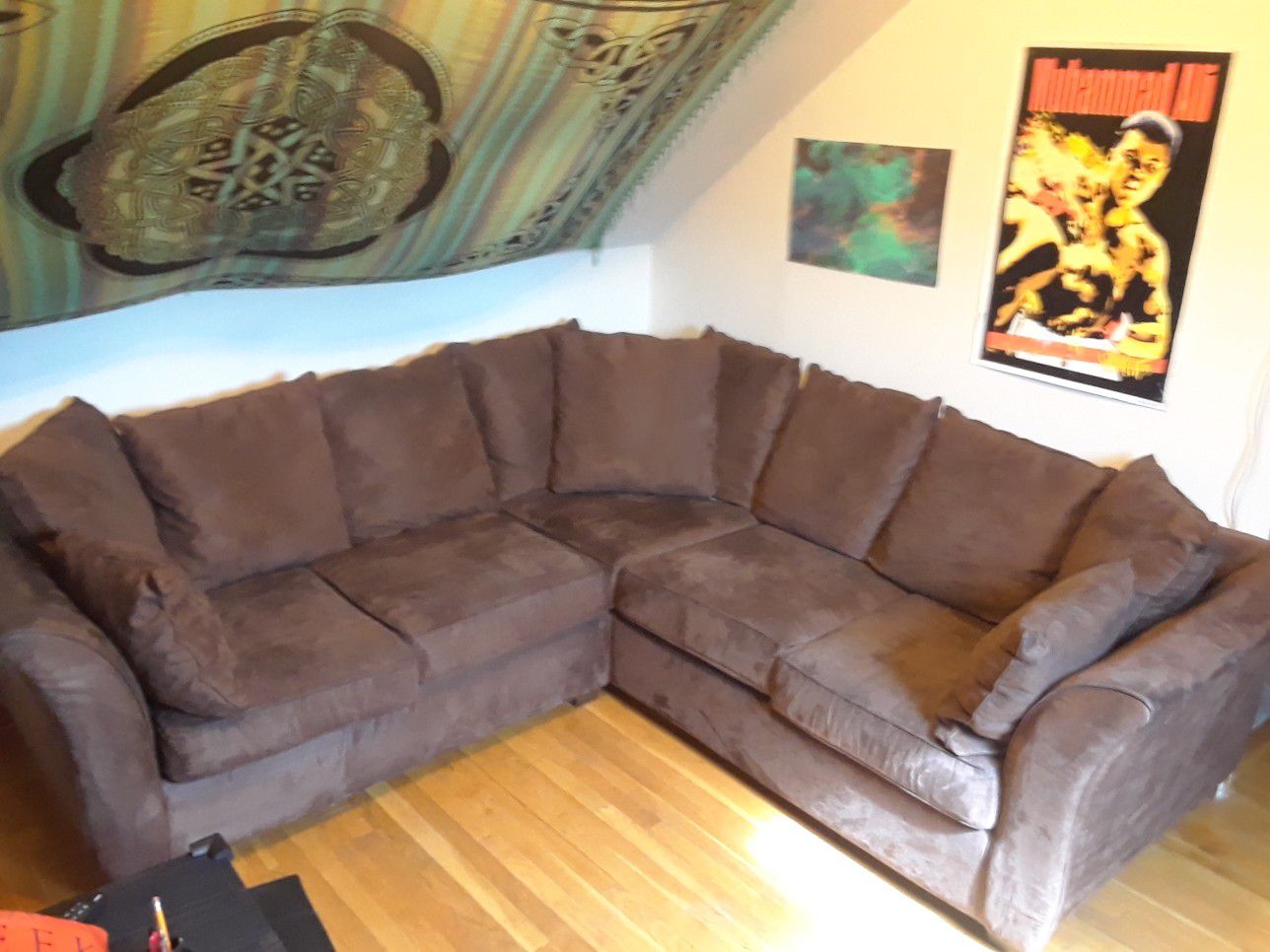 Sectional couch 8ft by 38"