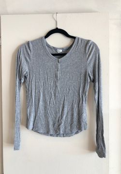 Garage light grey long sleeve