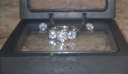Luxury Moissanite Ring - 1 CTW S925 Silver (Size 6)