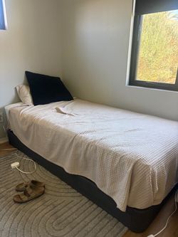Twin bed