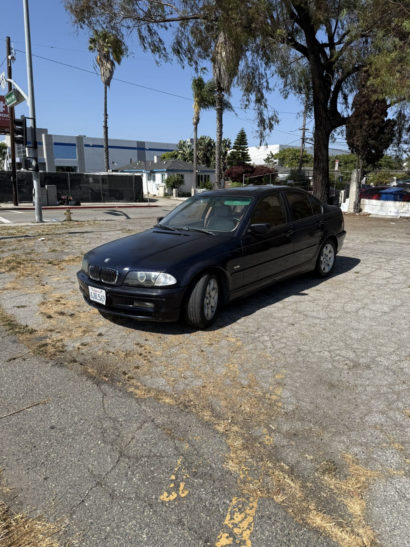 1999 BMW 323i