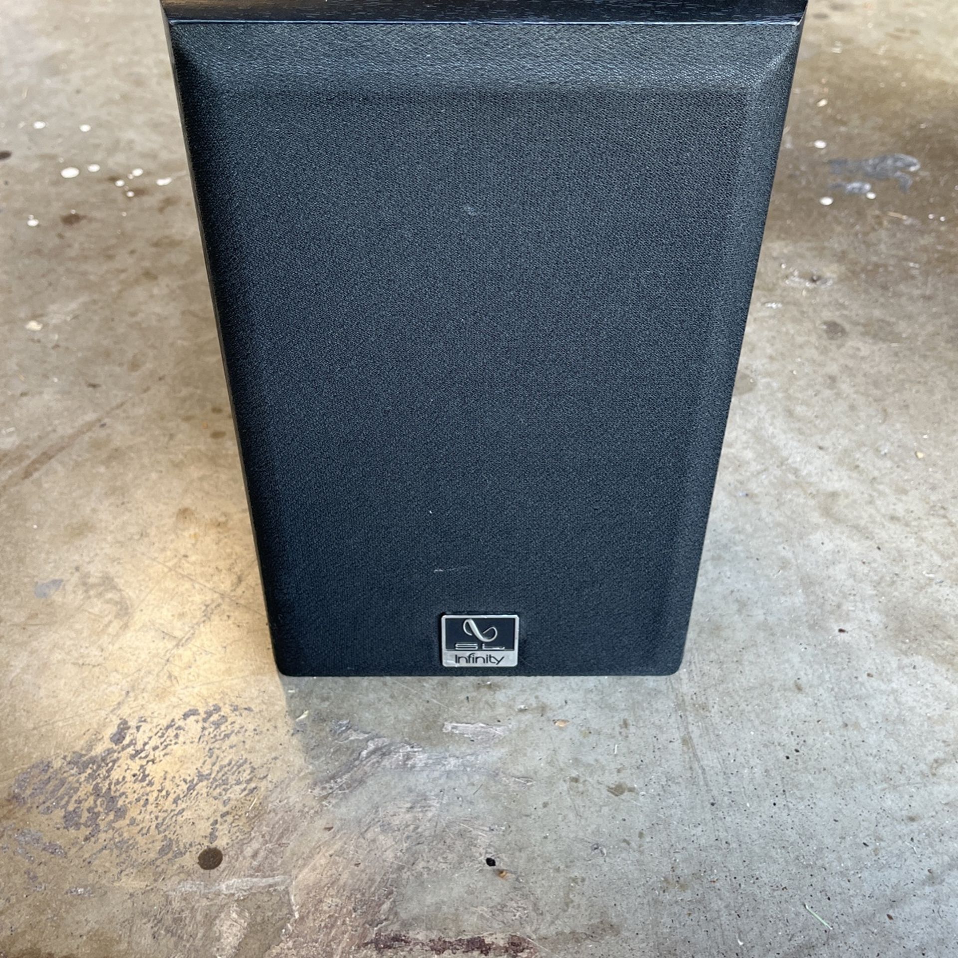 Infinity Bookshelf Speakers SL 10 (5 1/4)