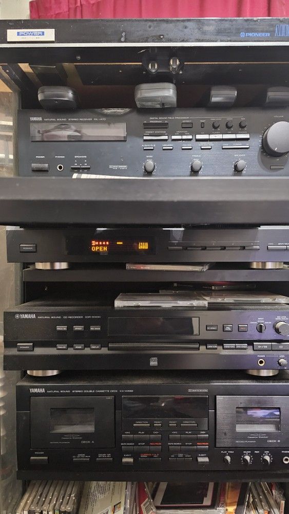Yamaha Sound System And speakers