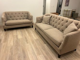 Beige couch set