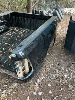 2019 2025 Dodge RAM 1500 right side BED