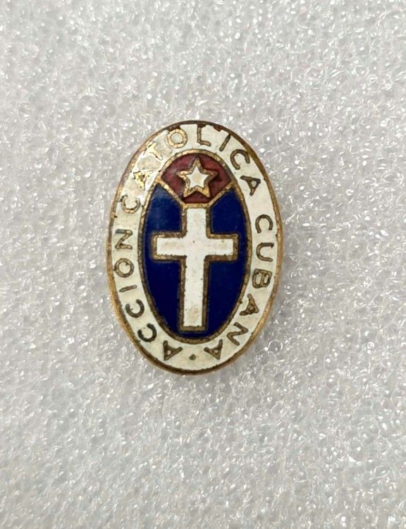 Pin Asiciacion Católica Cubana